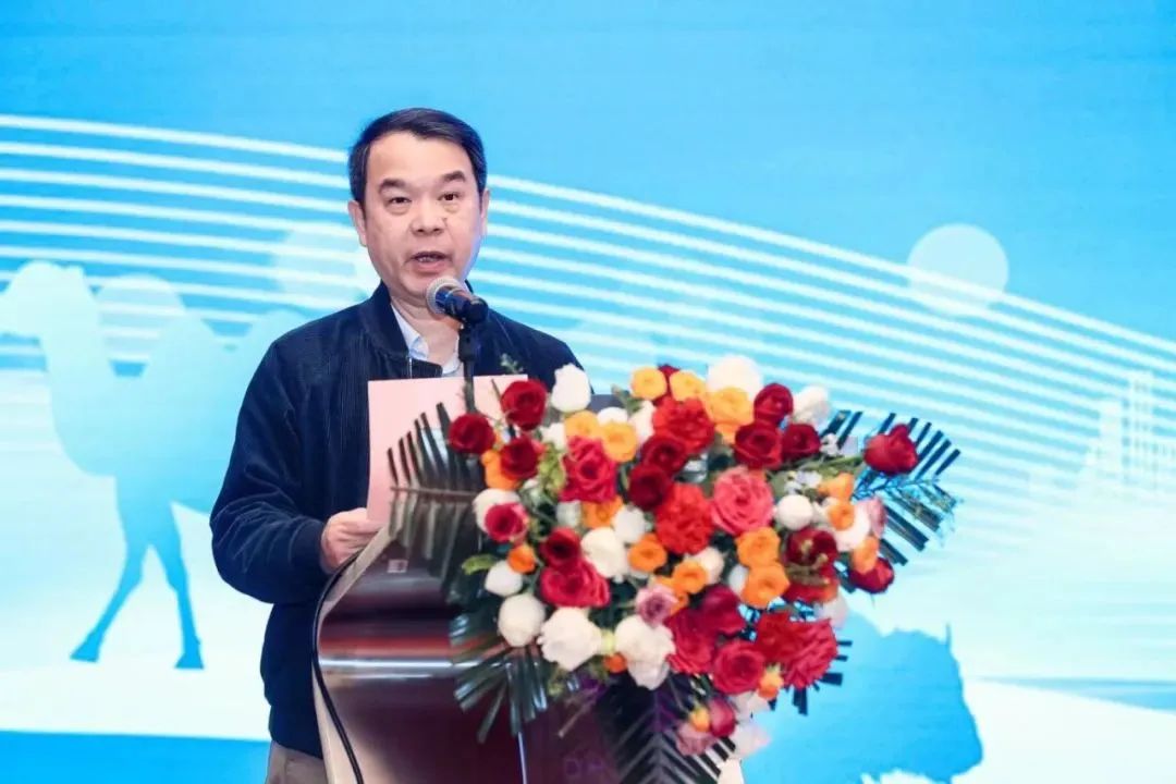 皇氏集團聚焦特種乳盛會(huì )，共謀中國特種乳產(chǎn)業(yè)發(fā)展大計